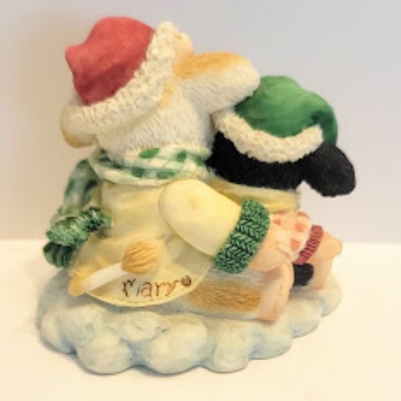 Vintage 1994 Mary’s Moo Moo’s Cow Figurine “Merry Christmoos“ - Picture 3 of 4